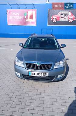 Универсал Skoda Octavia 2011 в 