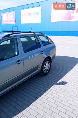 Универсал Skoda Octavia 2011 в 