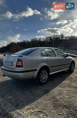 Лифтбек Skoda Octavia 2008 в 