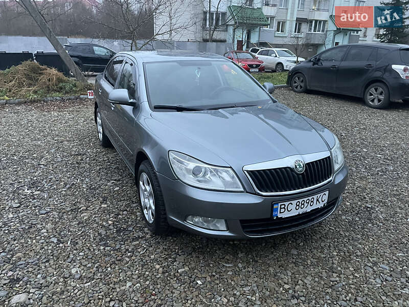 Лифтбек Skoda Octavia 2012 в Львове