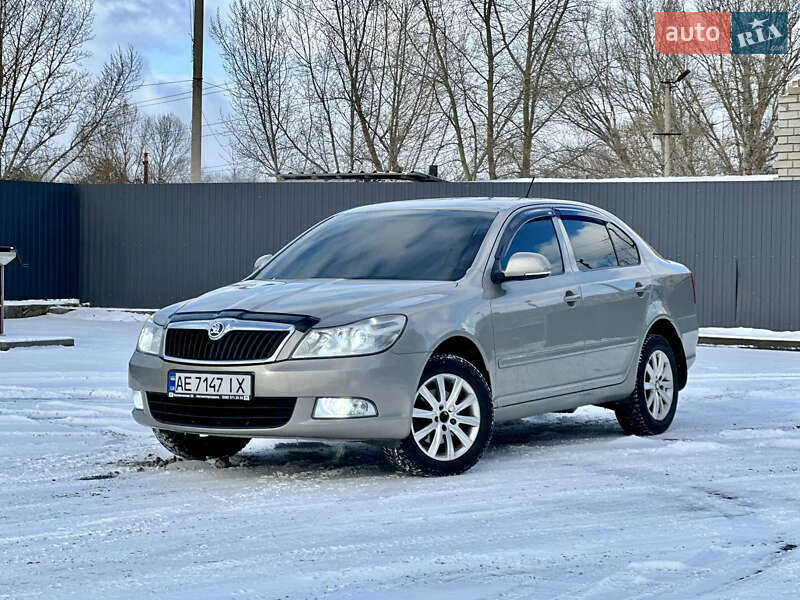 Ліфтбек Skoda Octavia 2012 в Дніпрі