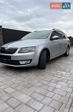 Універсал Skoda Octavia 2014 в Рівному