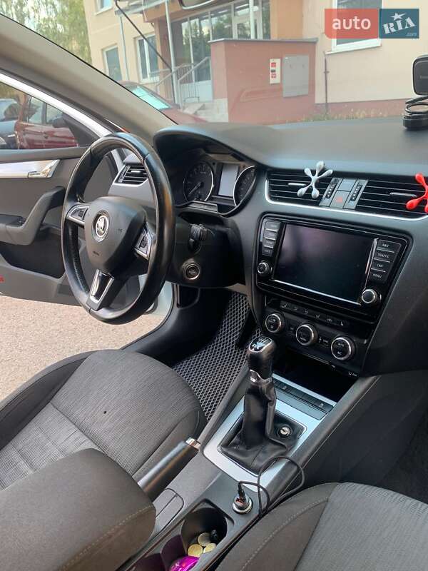 Универсал Skoda Octavia 2016 в Межгорье
