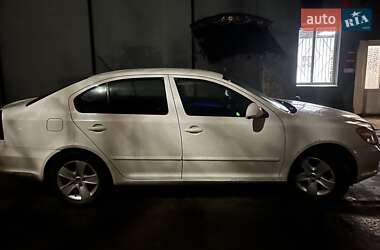 Лифтбек Skoda Octavia 2012 в 