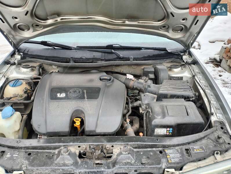 Лифтбек Skoda Octavia 2008 в Виннице