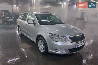 Универсал Skoda Octavia 2010 в Сумах