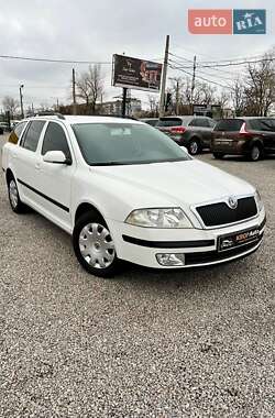 Універсал Skoda Octavia 2007 в Кропивницькому