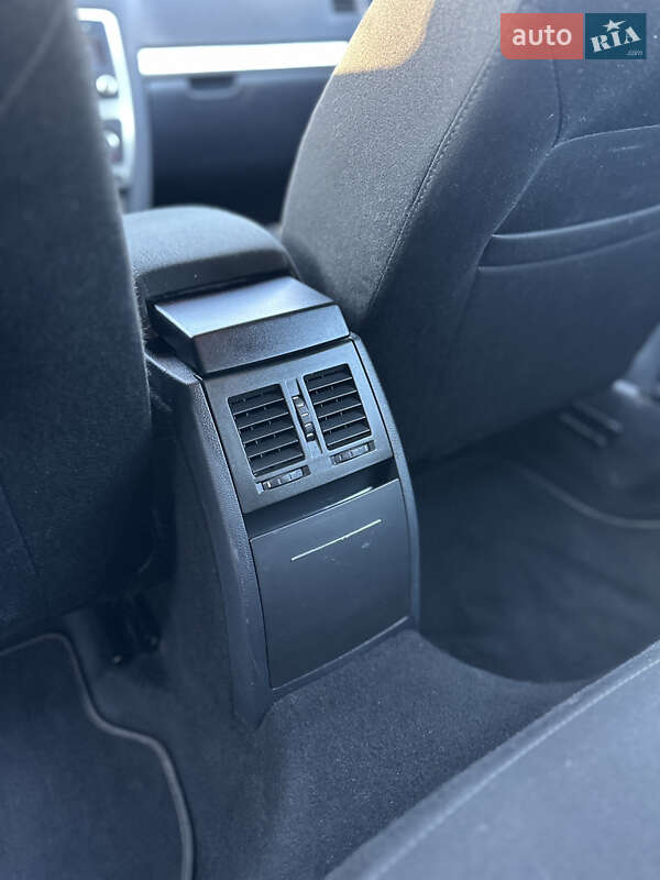 Универсал Skoda Octavia 2011 в Первомайске фото 118 Универсал Skoda Octavia 2011 в Первомайске