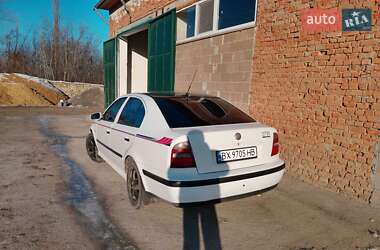 Лифтбек Skoda Octavia 2000 в Мурованых Куриловцах