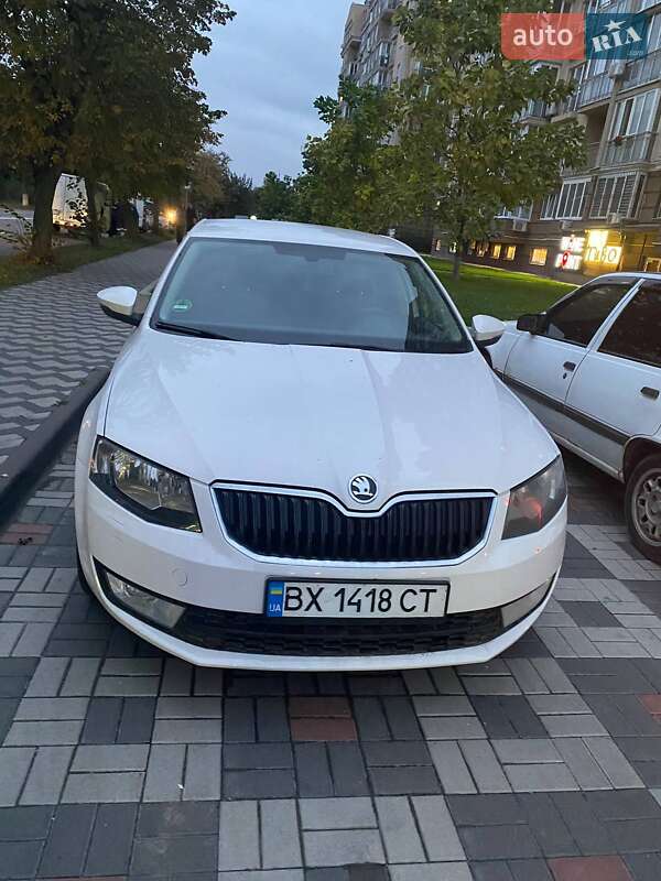 Лифтбек Skoda Octavia 2013 в 