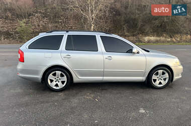 Универсал Skoda Octavia 2009 в 