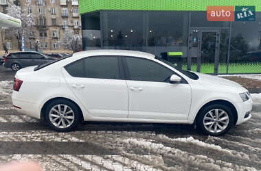 Ліфтбек Skoda Octavia 2019 в Дніпрі