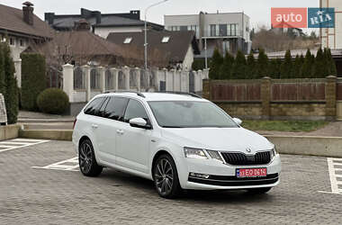 Универсал Skoda Octavia 2019 в Ровно