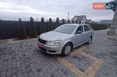 Універсал Skoda Octavia 2012 в Любомлі