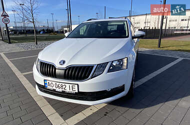 Універсал Skoda Octavia 2017 в Мукачевому