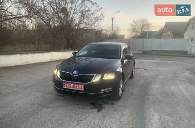 Лифтбек Skoda Octavia 2019 в Сваляве