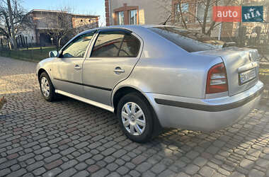 Ліфтбек Skoda Octavia 2008 в Рівному