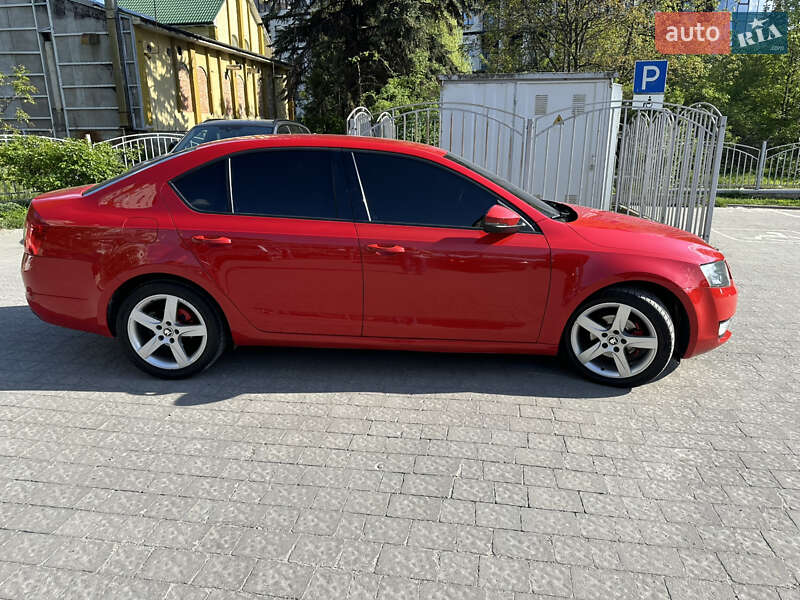 Лифтбек Skoda Octavia 2015 в Тернополе