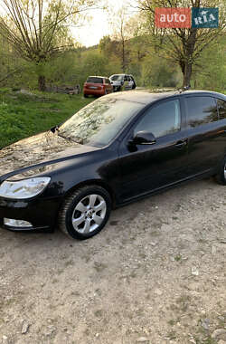 Лифтбек Skoda Octavia 2009 в Самборе