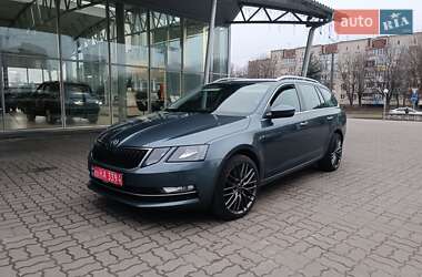 Універсал Skoda Octavia 2019 в Луцьку