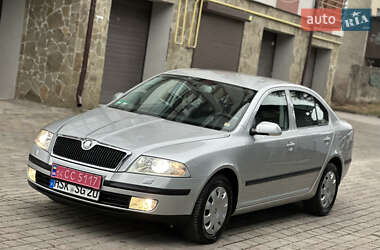 Ліфтбек Skoda Octavia 2007 в Надвірній