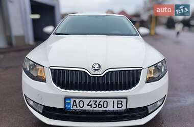 Ліфтбек Skoda Octavia 2016 в Ужгороді