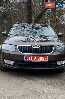 Універсал Skoda Octavia 2014 в Радивиліві