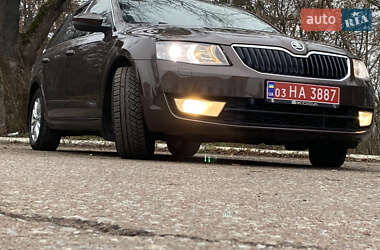 Універсал Skoda Octavia 2014 в Радивиліві