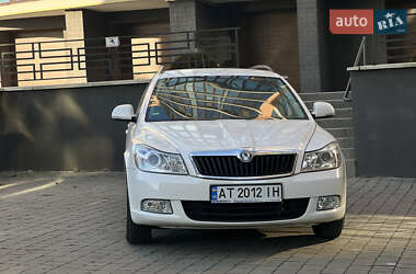 Универсал Skoda Octavia 2012 в 