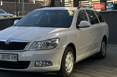 Универсал Skoda Octavia 2012 в 