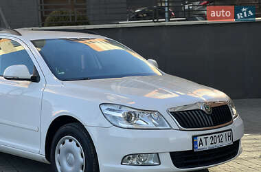 Универсал Skoda Octavia 2012 в 
