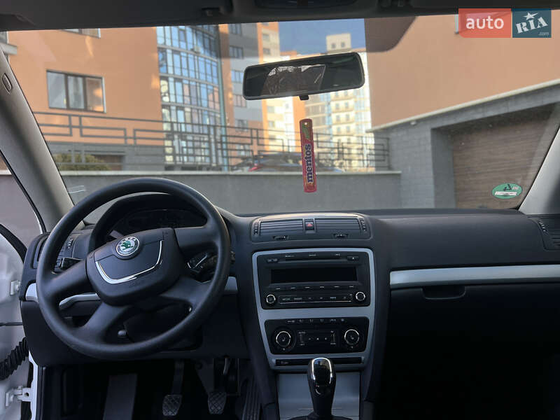 Универсал Skoda Octavia 2012 в Ивано-Франковске