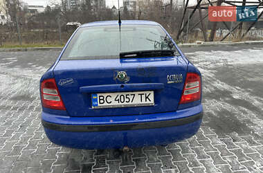 Лифтбек Skoda Octavia 2009 в 