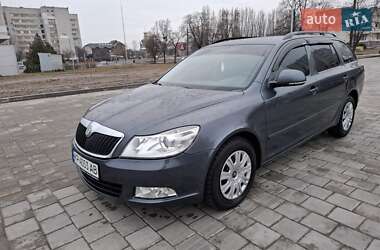 Універсал Skoda Octavia 2012 в Черкасах