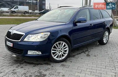 Універсал Skoda Octavia 2010 в Луцьку