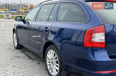 Універсал Skoda Octavia 2010 в Луцьку