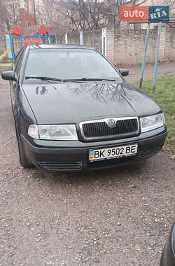 Ліфтбек Skoda Octavia 2003 в 