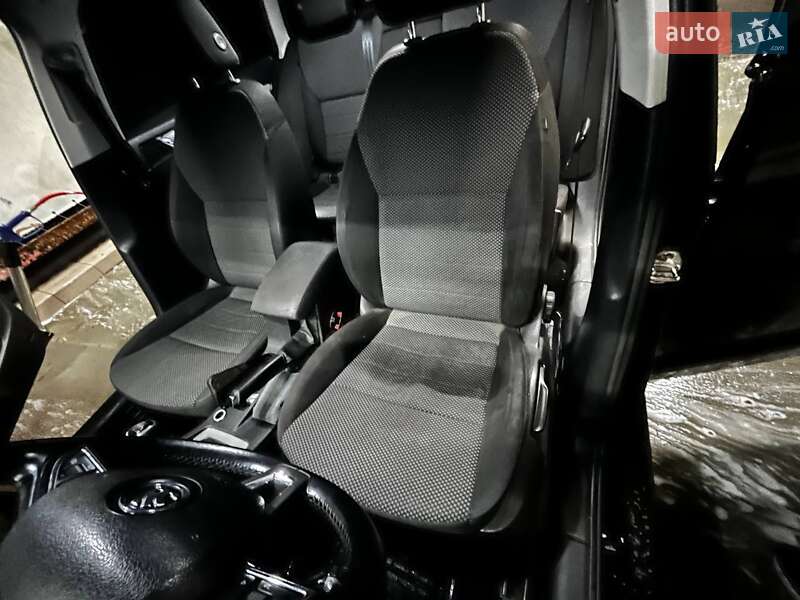 Универсал Skoda Octavia 2016 в Лубнах фото 8 Универсал Skoda Octavia 2016 в Лубнах