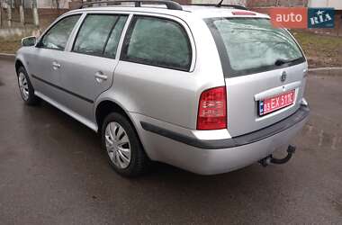 Универсал Skoda Octavia 2008 в Чернигове