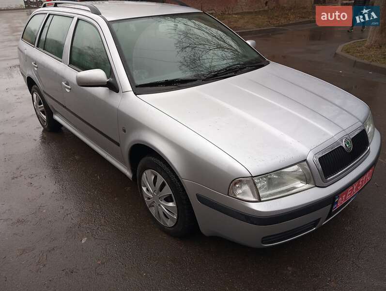 Универсал Skoda Octavia 2008 в Чернигове