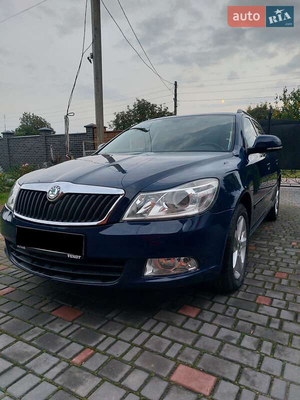 Универсал Skoda Octavia 2013 в Луцке