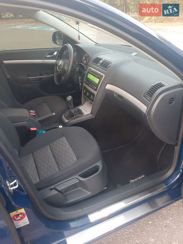 Универсал Skoda Octavia 2012 в Киеве фото 13 Универсал Skoda Octavia 2012 в Киеве