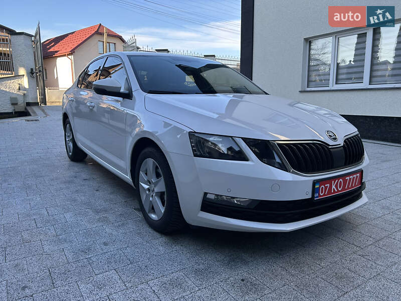 Ліфтбек Skoda Octavia 2019 в Тячеві