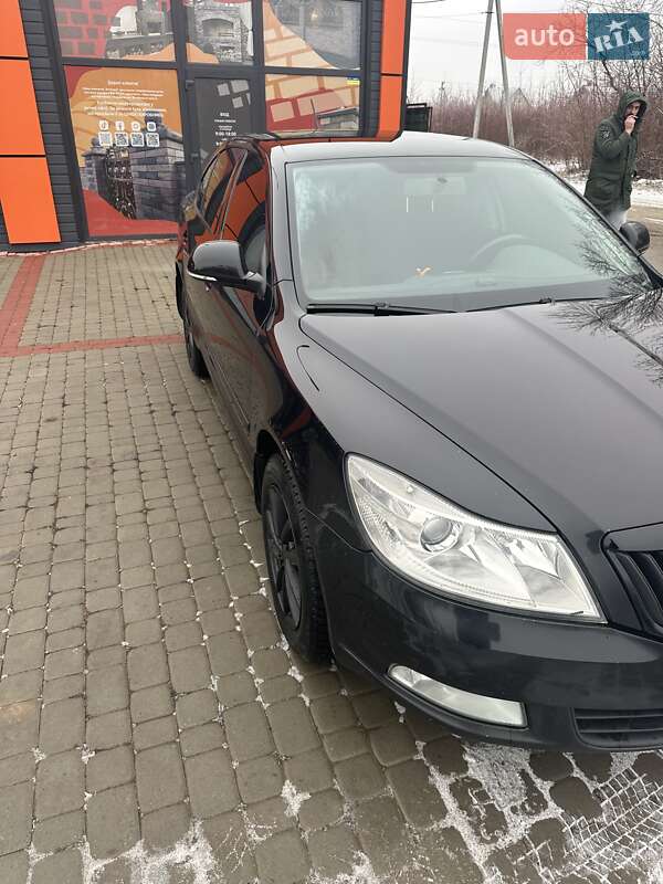 Ліфтбек Skoda Octavia 2012 в Снятині фото 5 Ліфтбек Skoda Octavia 2012 в Снятині