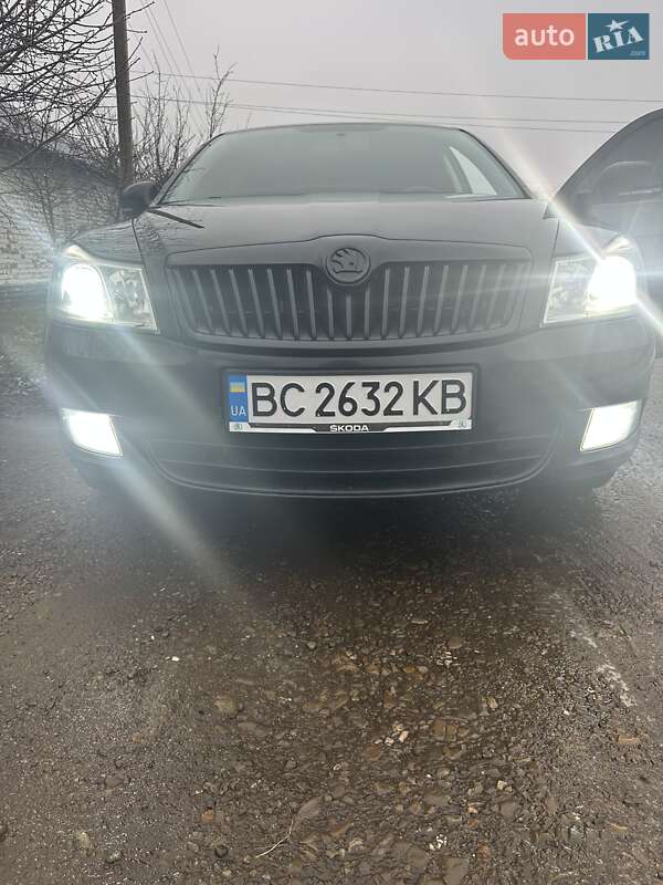 Ліфтбек Skoda Octavia 2012 в Снятині фото 15 Ліфтбек Skoda Octavia 2012 в Снятині