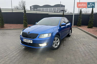 Ліфтбек Skoda Octavia 2015 в Тернополі