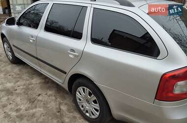 Універсал Skoda Octavia 2011 в 