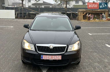 Ліфтбек Skoda Octavia 2010 в Рівному