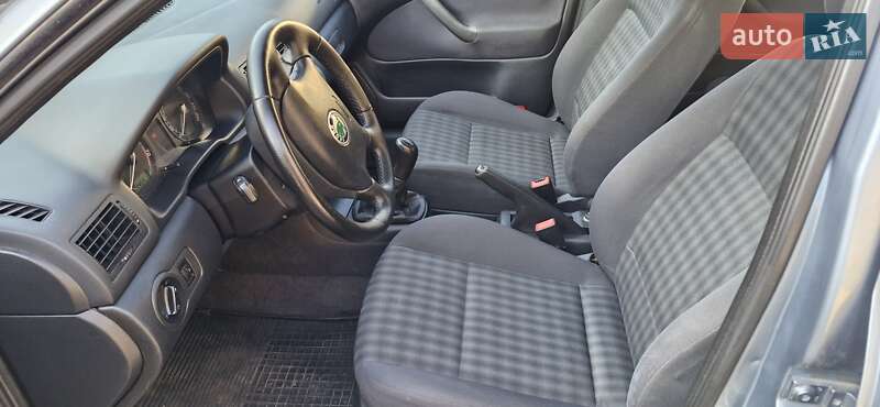 Универсал Skoda Octavia 2004 в Киеве