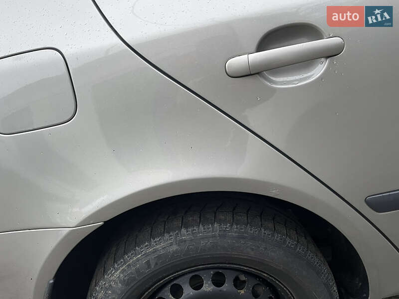 Лифтбек Skoda Octavia 2006 в Черновцах